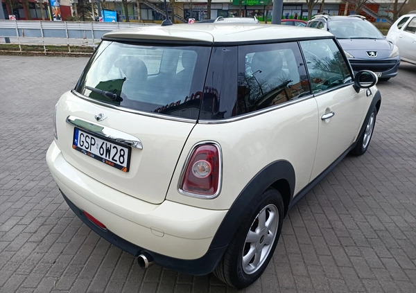 MINI Cooper cena 19900 przebieg: 149324, rok produkcji 2007 z Pyrzyce małe 326